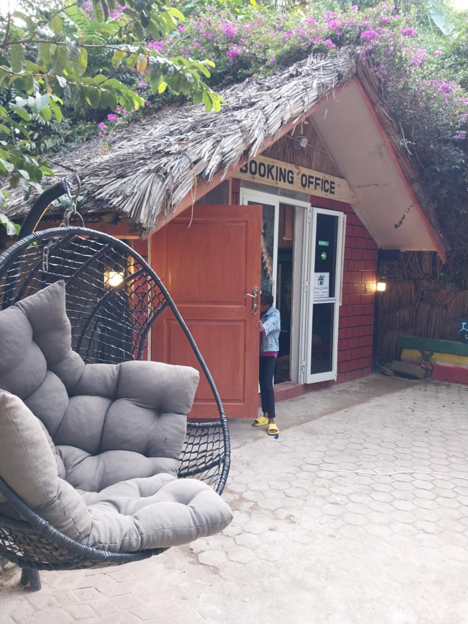 Green Garden Guest House Arusha Bilik gambar